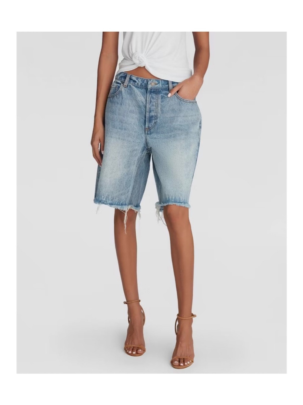 KBB by KAHLANA - 'The Denim
Bermuda Shorts' (Size 4)